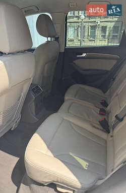Внедорожник / Кроссовер Audi Q5 2013 в 