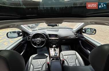 Внедорожник / Кроссовер Audi Q5 2015 в 