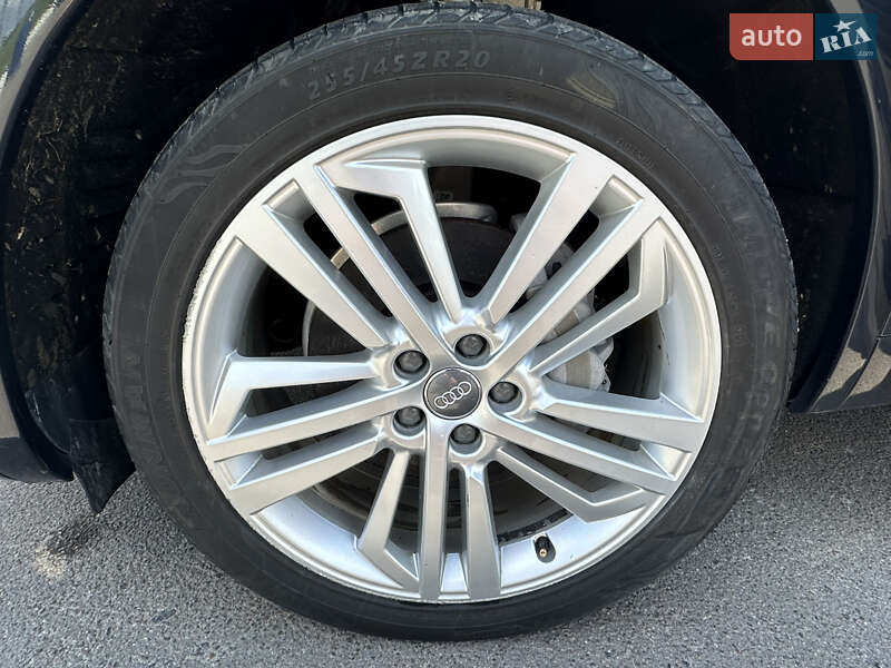 Внедорожник / Кроссовер Audi Q5 2018 в Львове