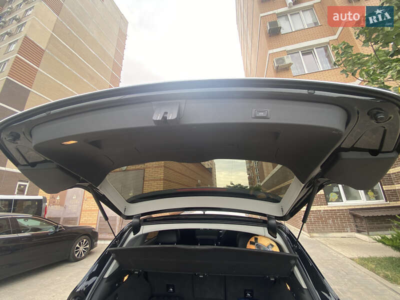 Внедорожник / Кроссовер Audi Q5 2015 в Черноморске