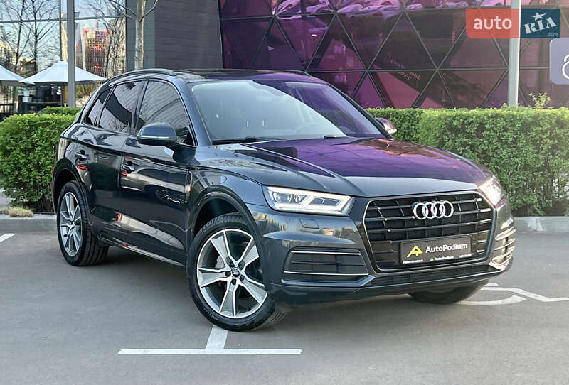 Внедорожник / Кроссовер Audi Q5 2018 в Киеве