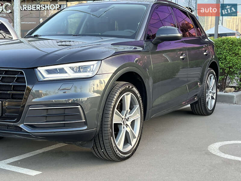 Внедорожник / Кроссовер Audi Q5 2018 в Киеве