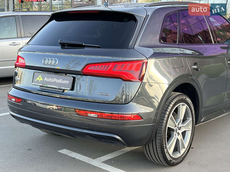 Внедорожник / Кроссовер Audi Q5 2018 в Киеве