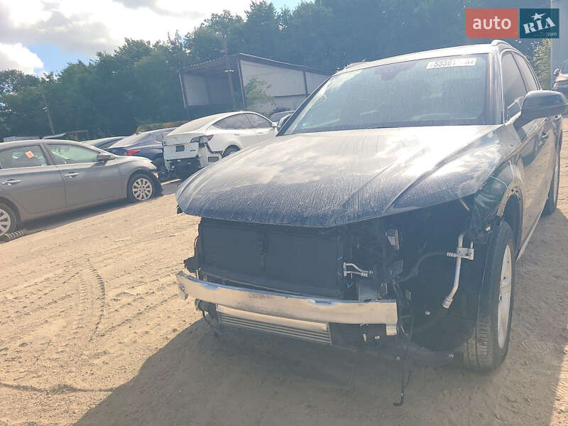 Внедорожник / Кроссовер Audi Q5 2023 в Киеве