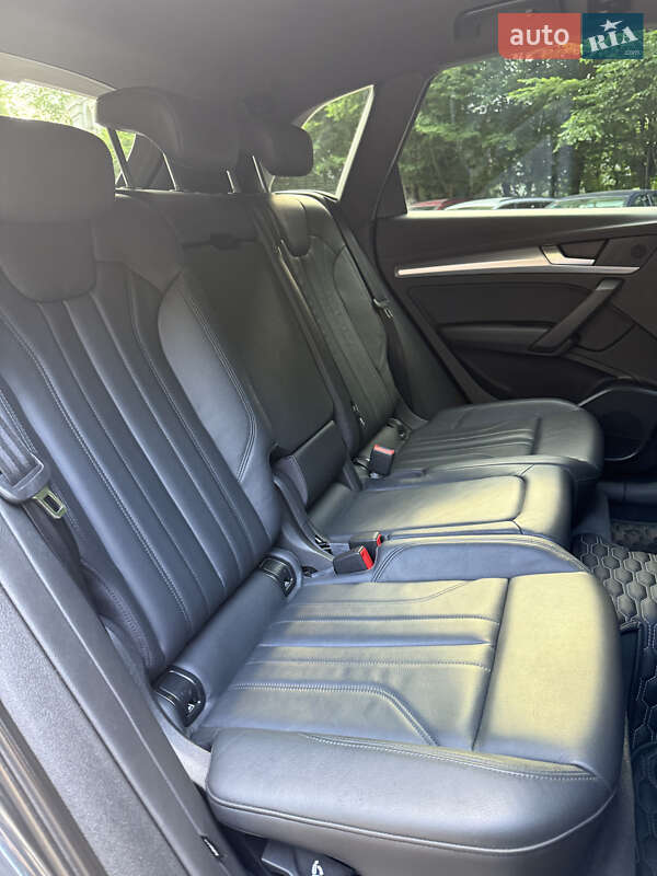 Внедорожник / Кроссовер Audi Q5 2017 в Львове фото 13 Внедорожник / Кроссовер Audi Q5 2017 в Львове