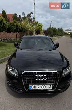 Внедорожник / Кроссовер Audi Q5 2013 в 