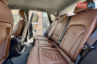 Внедорожник / Кроссовер Audi Q5 2015 в 