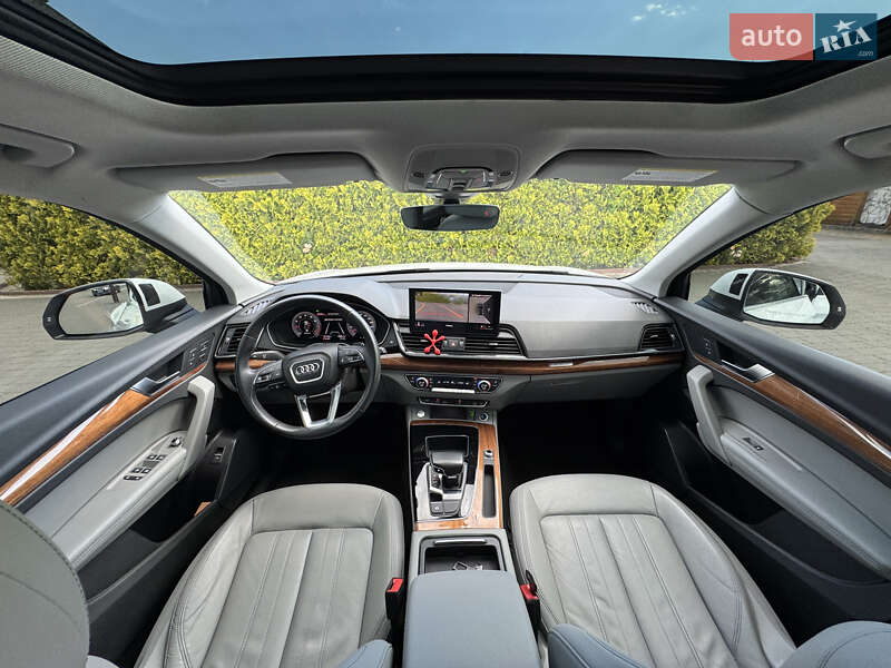 Внедорожник / Кроссовер Audi Q5 2022 в Стрые