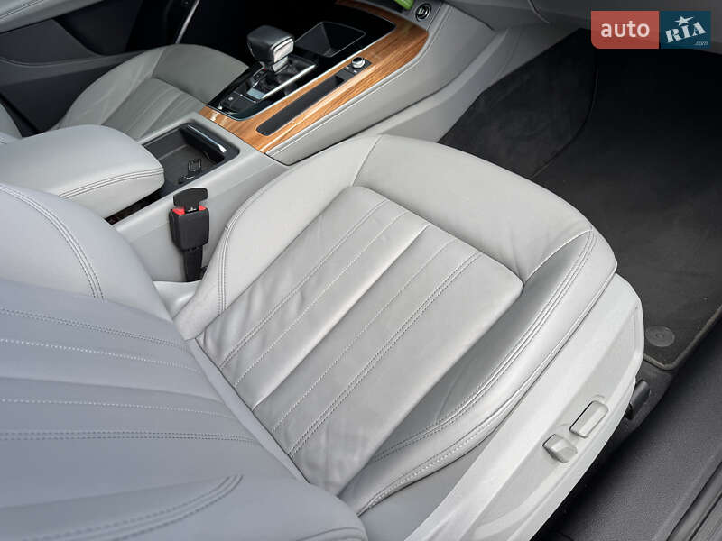 Внедорожник / Кроссовер Audi Q5 2022 в Стрые