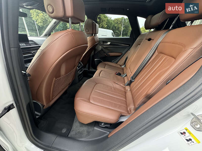 Позашляховик / Кросовер Audi Q5 2019 в Львові