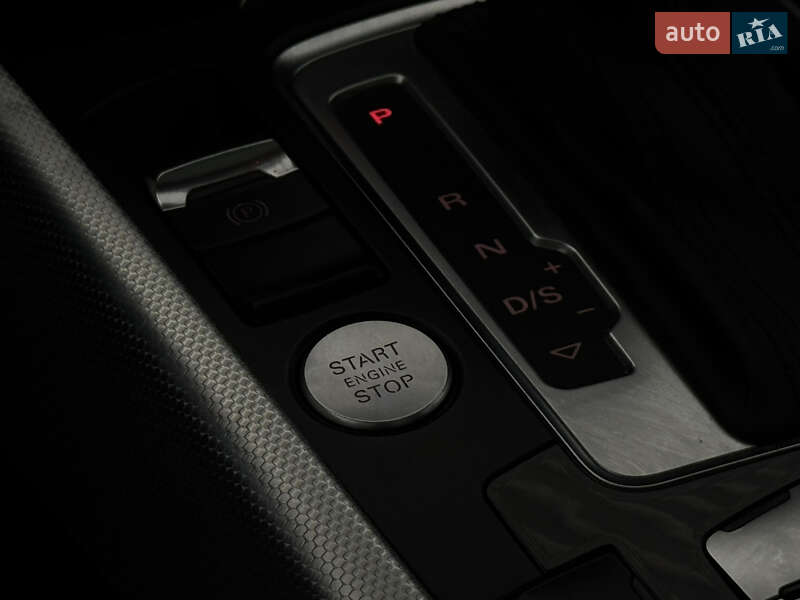 Внедорожник / Кроссовер Audi Q5 2015 в Киеве