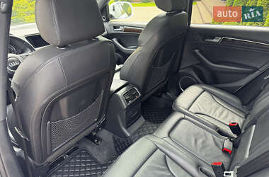 Внедорожник / Кроссовер Audi Q5 2015 в 