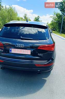 Внедорожник / Кроссовер Audi Q5 2015 в 