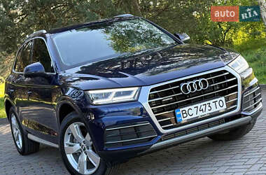Внедорожник / Кроссовер Audi Q5 2017 в 