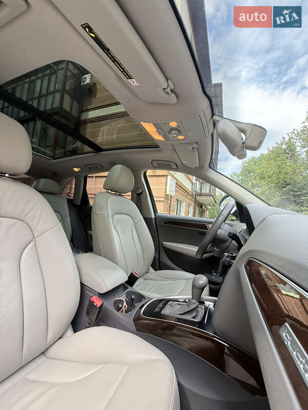 Внедорожник / Кроссовер Audi Q5 2011 в Ивано-Франковске