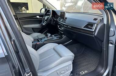 Внедорожник / Кроссовер Audi Q5 2018 в 