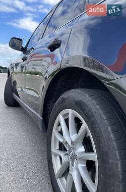 Внедорожник / Кроссовер Audi Q5 2011 в 
