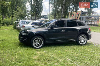 Внедорожник / Кроссовер Audi Q5 2010 в 
