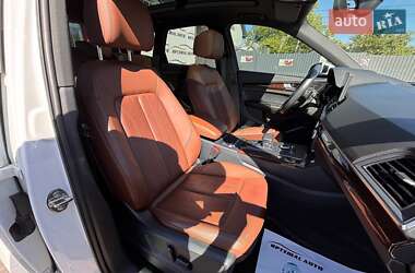 Внедорожник / Кроссовер Audi Q5 2019 в 
