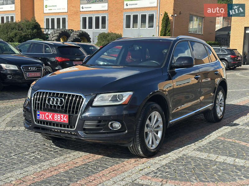 Внедорожник / Кроссовер Audi Q5 2016 в 