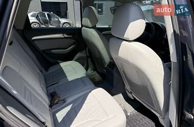 Внедорожник / Кроссовер Audi Q5 2015 в 