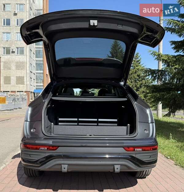 Внедорожник / Кроссовер Audi Q5 2022 в Черкассах