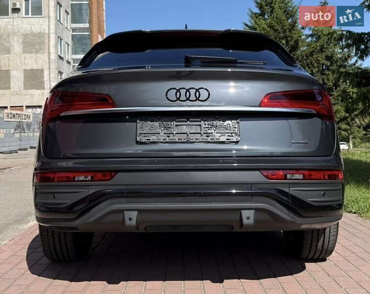 Внедорожник / Кроссовер Audi Q5 2022 в Черкассах