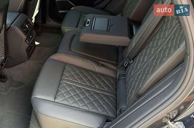 Внедорожник / Кроссовер Audi Q5 2022 в 