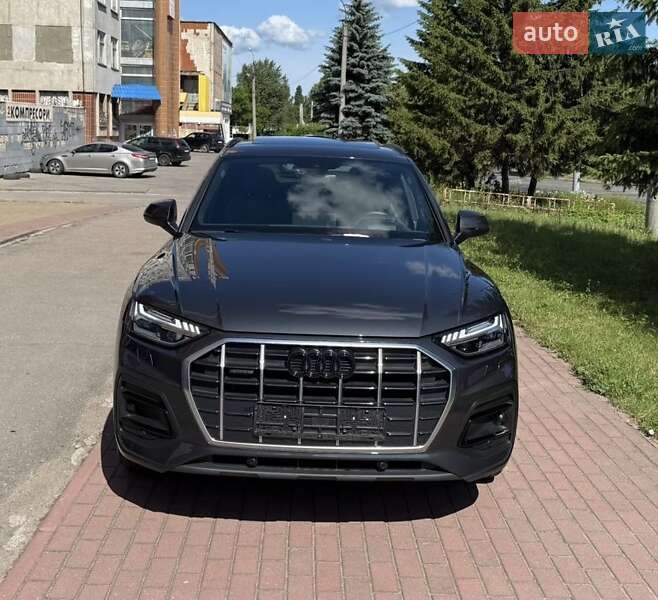 Внедорожник / Кроссовер Audi Q5 2022 в Черкассах