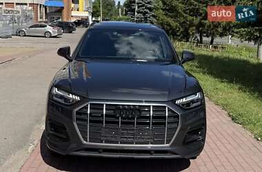 Внедорожник / Кроссовер Audi Q5 2022 в 