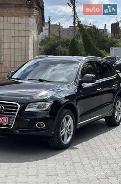 Внедорожник / Кроссовер Audi Q5 2015 в Луцке