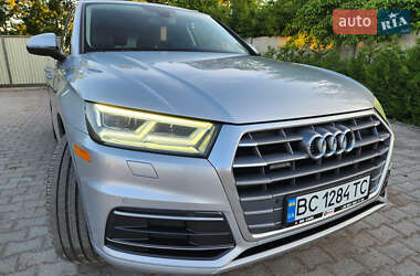 Внедорожник / Кроссовер Audi Q5 2018 в 