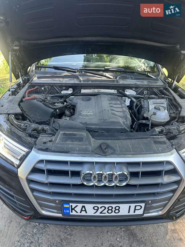 Позашляховик / Кросовер Audi Q5 2017 в Києві