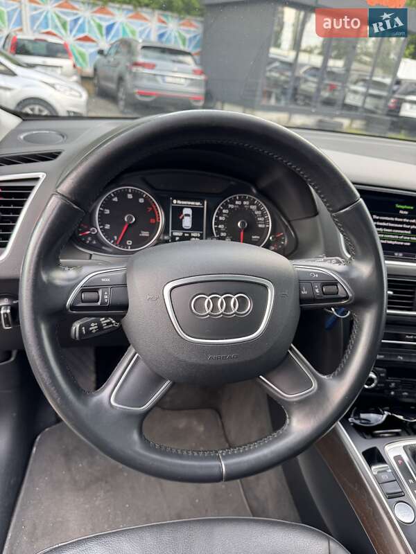 Внедорожник / Кроссовер Audi Q5 2016 в Киеве