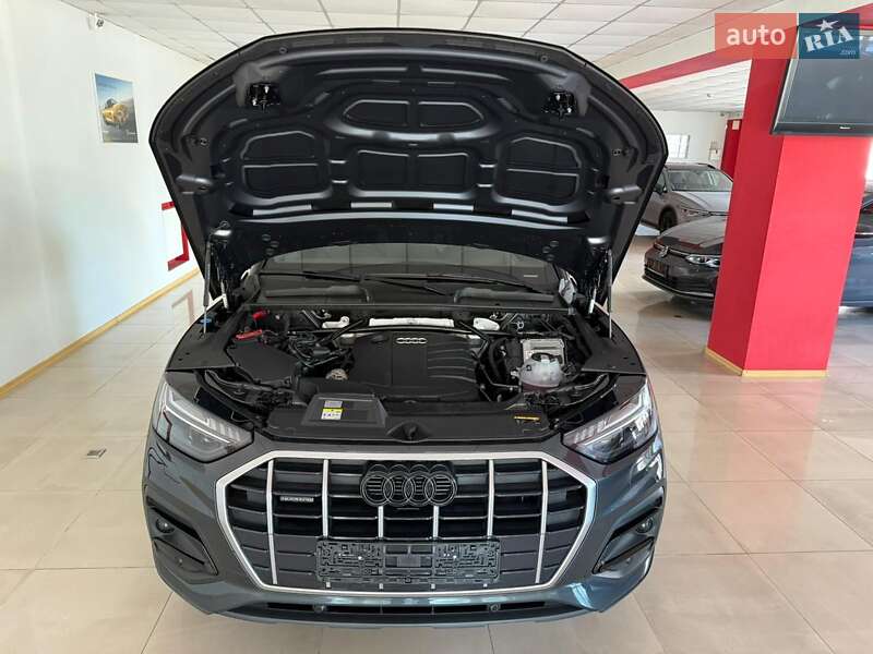 Внедорожник / Кроссовер Audi Q5 2022 в Черкассах