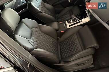 Внедорожник / Кроссовер Audi Q5 2022 в 