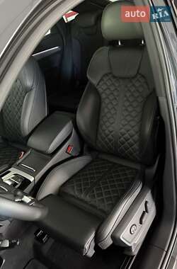 Внедорожник / Кроссовер Audi Q5 2022 в 