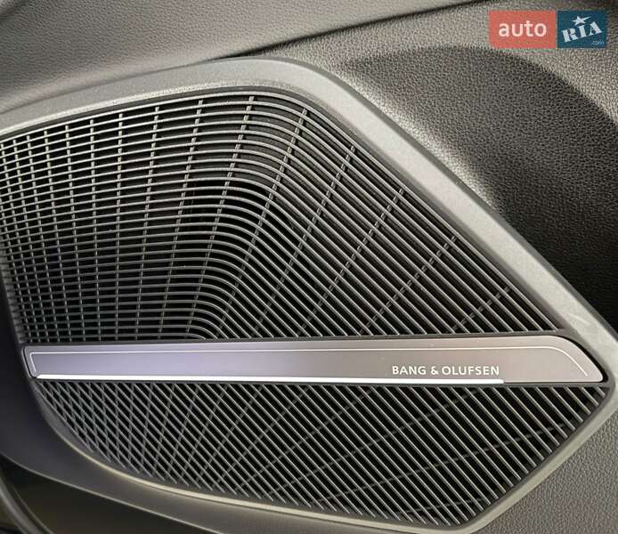 Внедорожник / Кроссовер Audi Q5 2022 в Черкассах