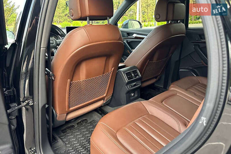 Внедорожник / Кроссовер Audi Q5 2017 в Киеве