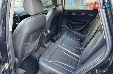 Внедорожник / Кроссовер Audi Q5 2009 в 