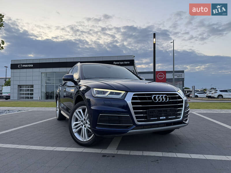 Внедорожник / Кроссовер Audi Q5 2017 в Мукачево