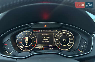 Внедорожник / Кроссовер Audi Q5 2017 в 