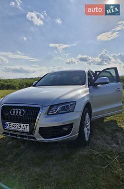 Внедорожник / Кроссовер Audi Q5 2009 в 