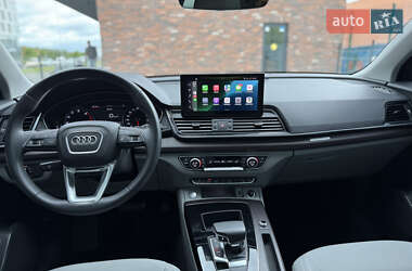 Внедорожник / Кроссовер Audi Q5 2022 в 