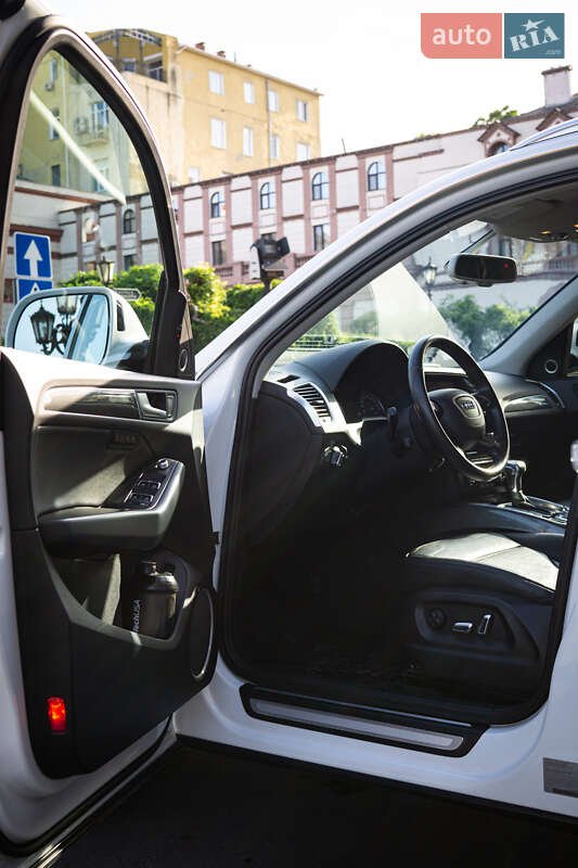 Внедорожник / Кроссовер Audi Q5 2016 в Одессе