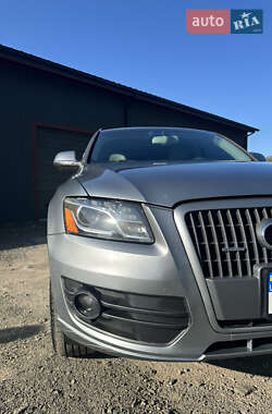 Внедорожник / Кроссовер Audi Q5 2011 в 