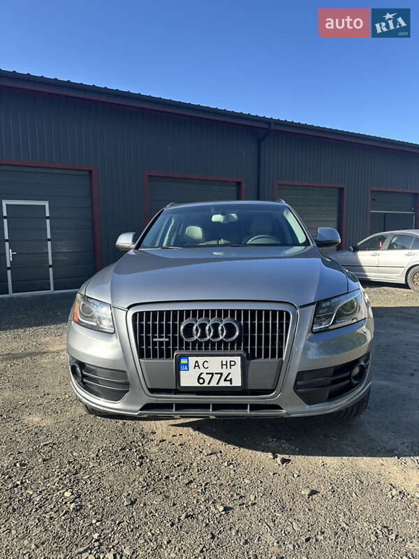 Внедорожник / Кроссовер Audi Q5 2011 в Луцке