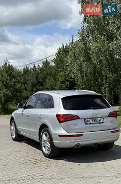 Внедорожник / Кроссовер Audi Q5 2012 в 