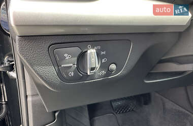 Внедорожник / Кроссовер Audi Q5 2021 в 