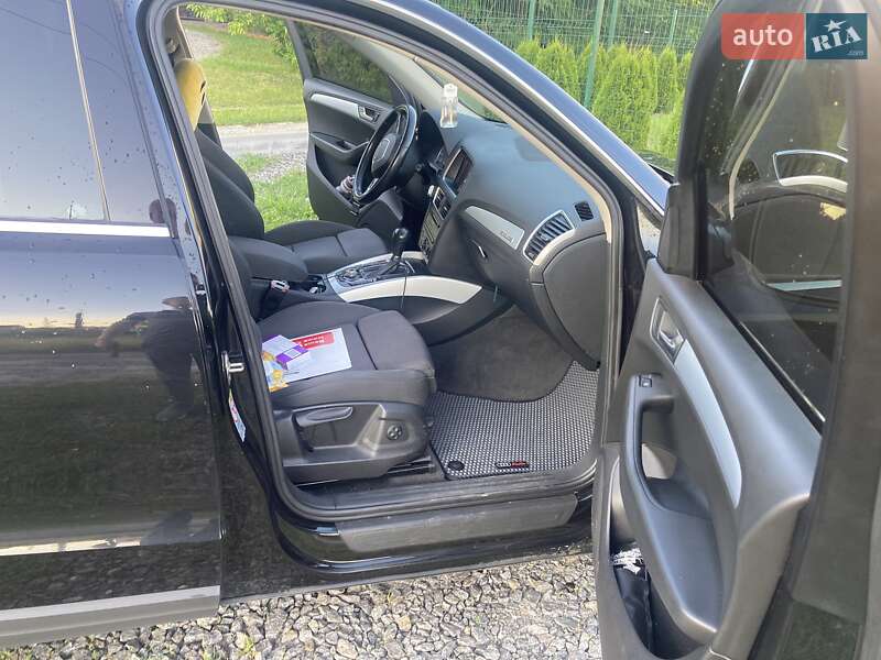 Внедорожник / Кроссовер Audi Q5 2011 в Хмельницком